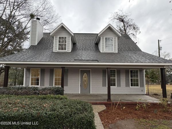 182 Blue Lakes Drive, Lucedale, MS 39452