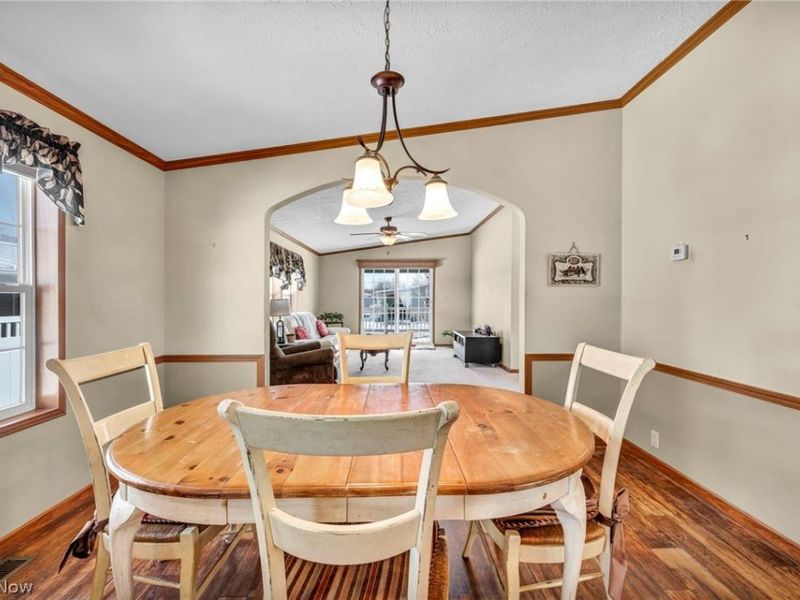 378 Pin Oak, Elyria, OH 44035 Photo 16