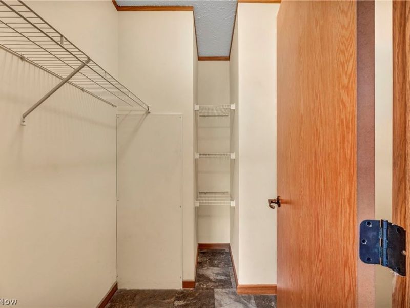 378 Pin Oak, Elyria, OH 44035 Photo 27