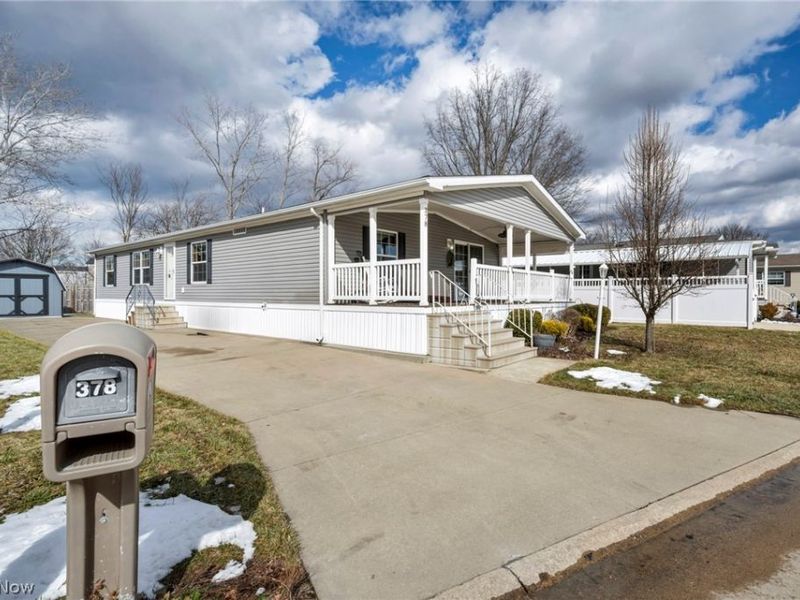 378 Pin Oak, Elyria, OH 44035 Photo 5