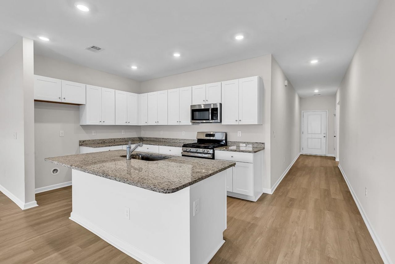 719 Colt Ct.  Photo 4