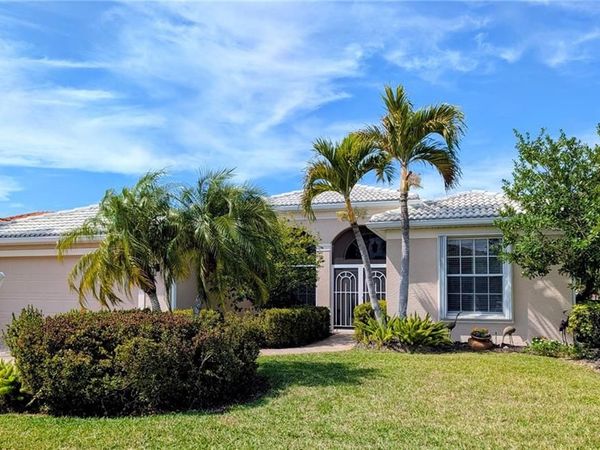 20757 Wheelock DR, NORTH FORT MYERS, FL 33917