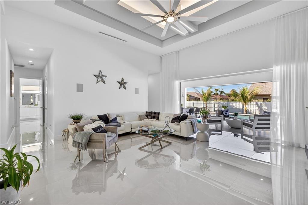 523 SW 23rd St, Cape Coral, FL 33991 Photo