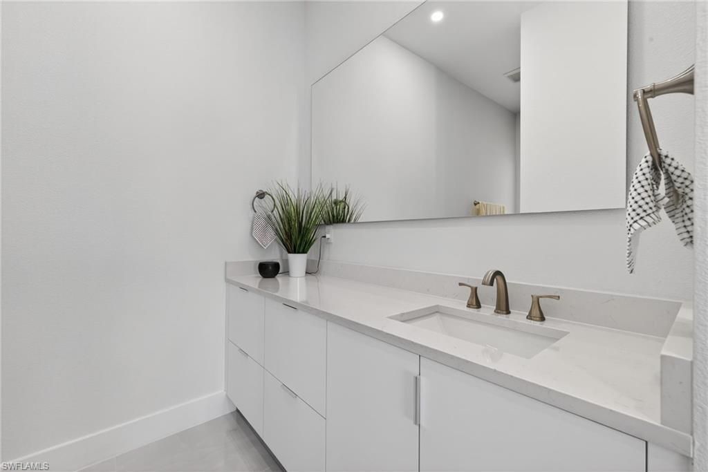 523 SW 23rd St, Cape Coral, FL 33991 Photo