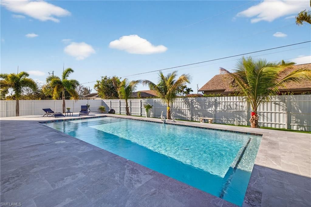 523 SW 23rd St, Cape Coral, FL 33991 Photo