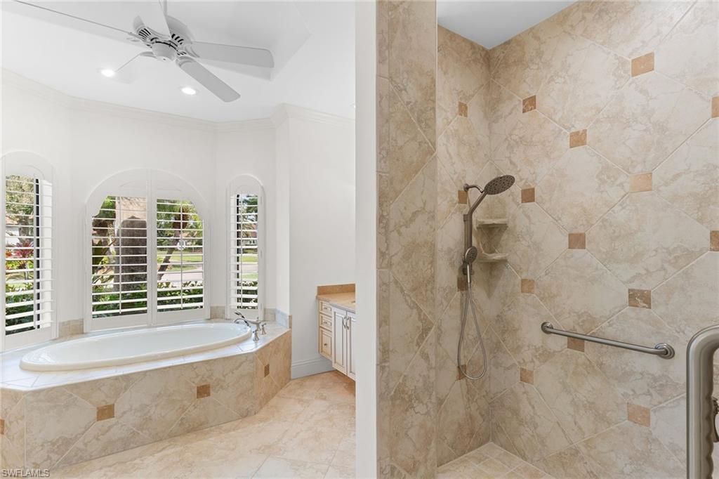 7506 Hogan Ct, Naples, FL 34113 Photo