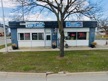 740 W 14 Mile Road , Clawson, MI 48017