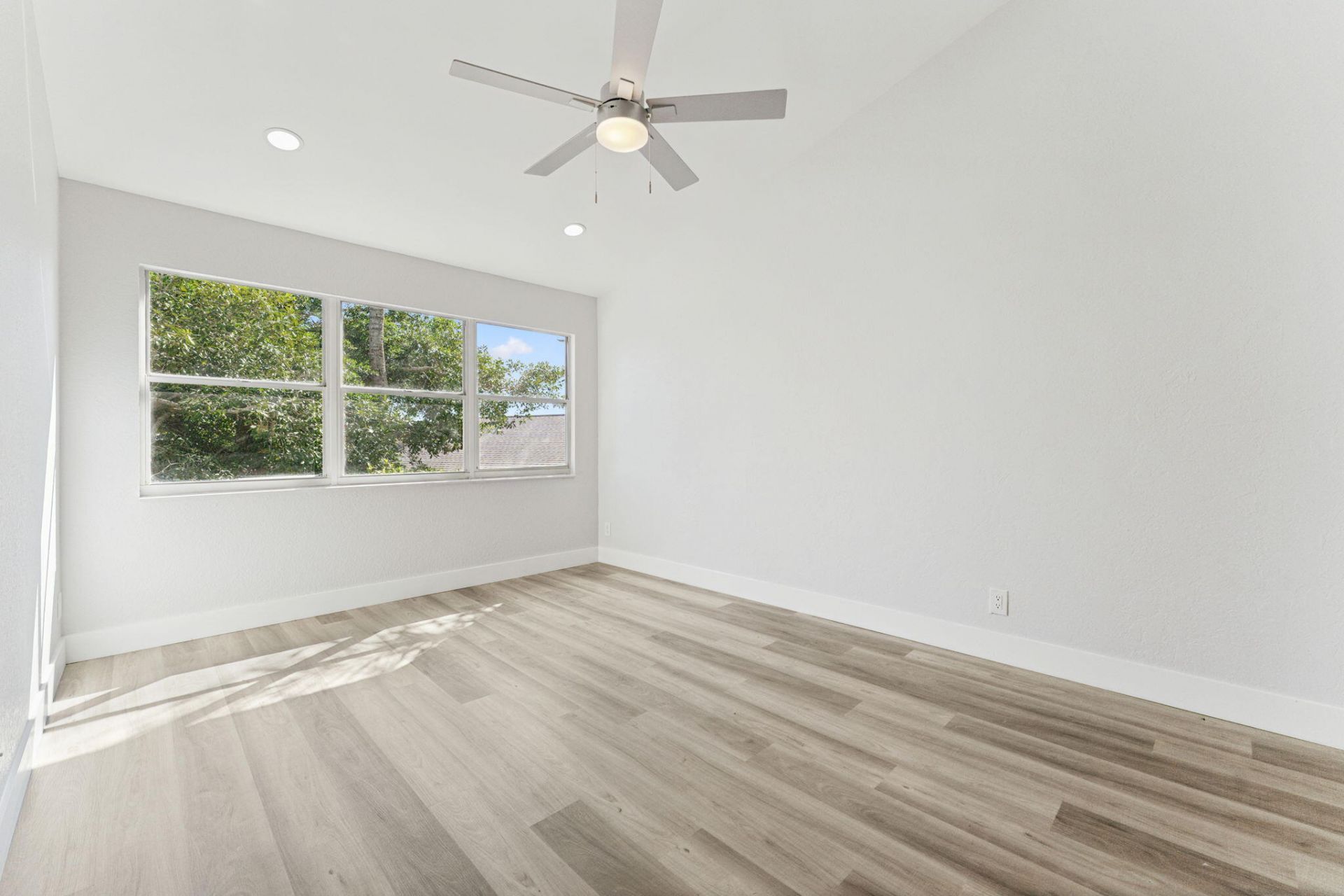 31 Swallow Drive, Boynton Beach, FL 33436 Photo