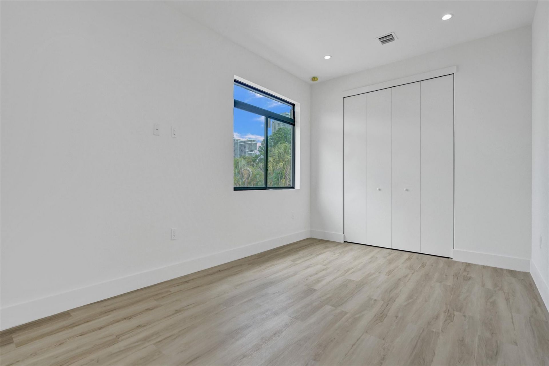 606 SW 7th Ave, Fort Lauderdale, FL 33315 Photo