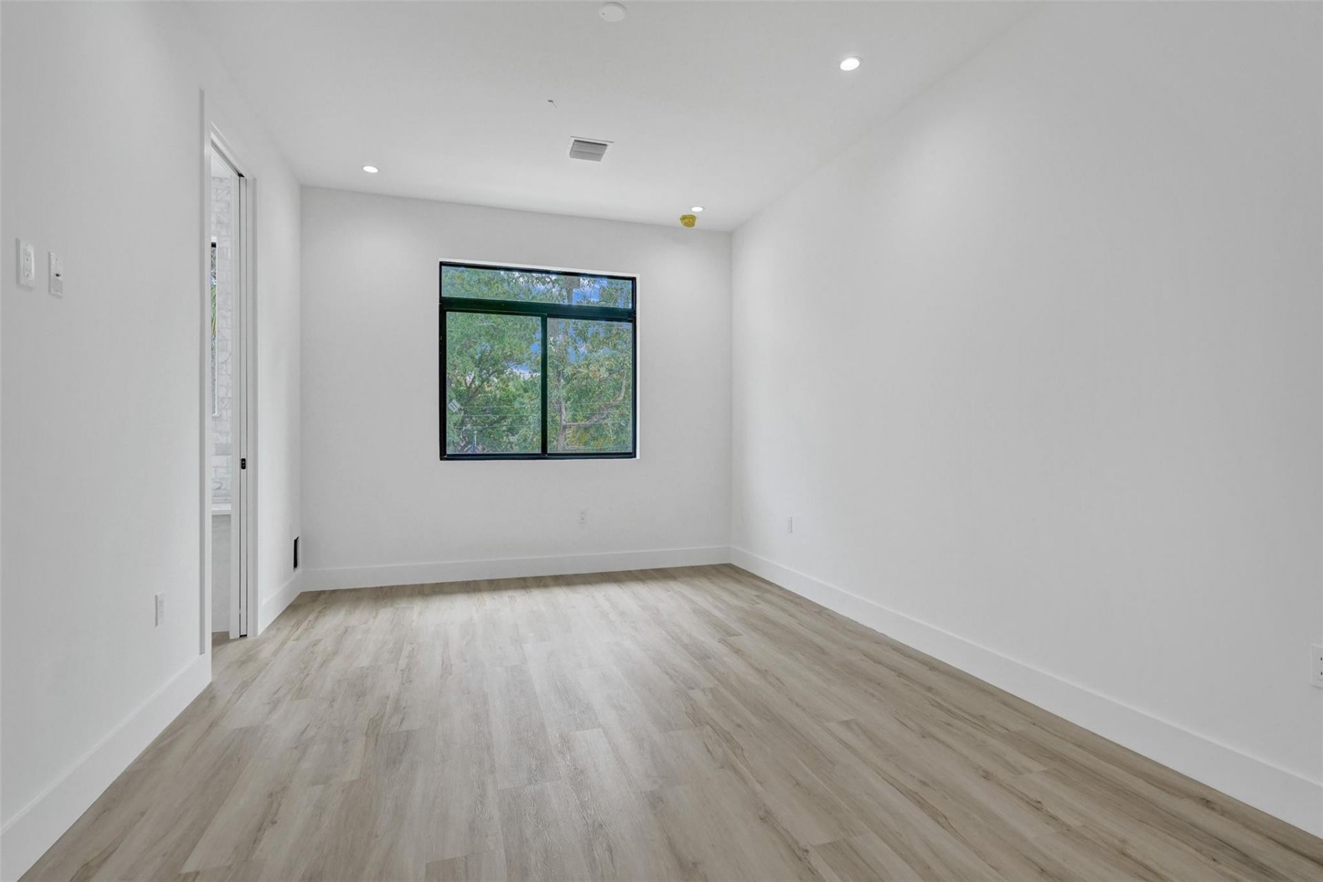 606 SW 7th Ave, Fort Lauderdale, FL 33315 Photo