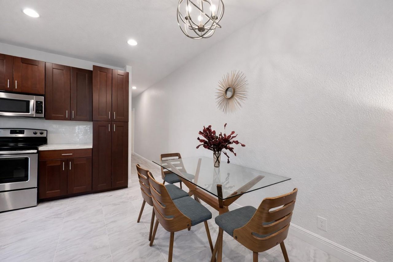 701 NW 1st Ave, Fort Lauderdale, FL 33311 Photo