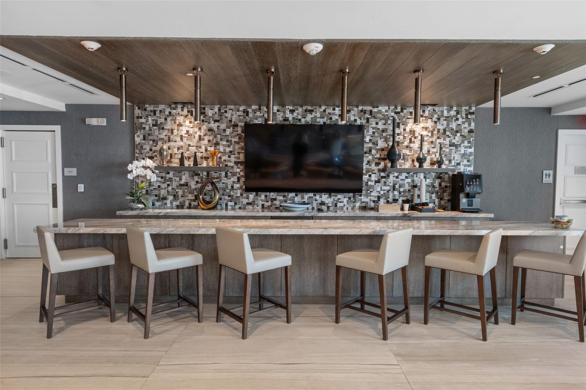 730 N Ocean Boulevard, Unit 1502, Pompano Beach, FL 33062 Photo