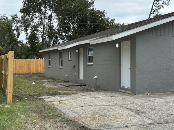 1430 MOONLITE DRIVE , LAKELAND, FL 33801