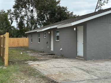 1430 MOONLITE DRIVE , LAKELAND, FL 33801