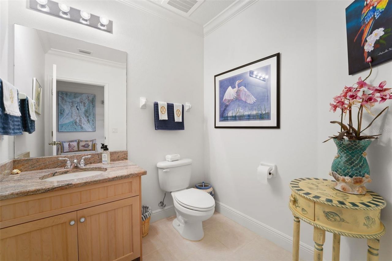 17735 Gulf Boulevard, Unit 702, Redington Shores, FL 33708 Photo