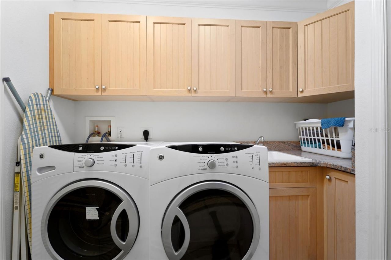 17735 Gulf Boulevard, Unit 702, Redington Shores, FL 33708 Photo