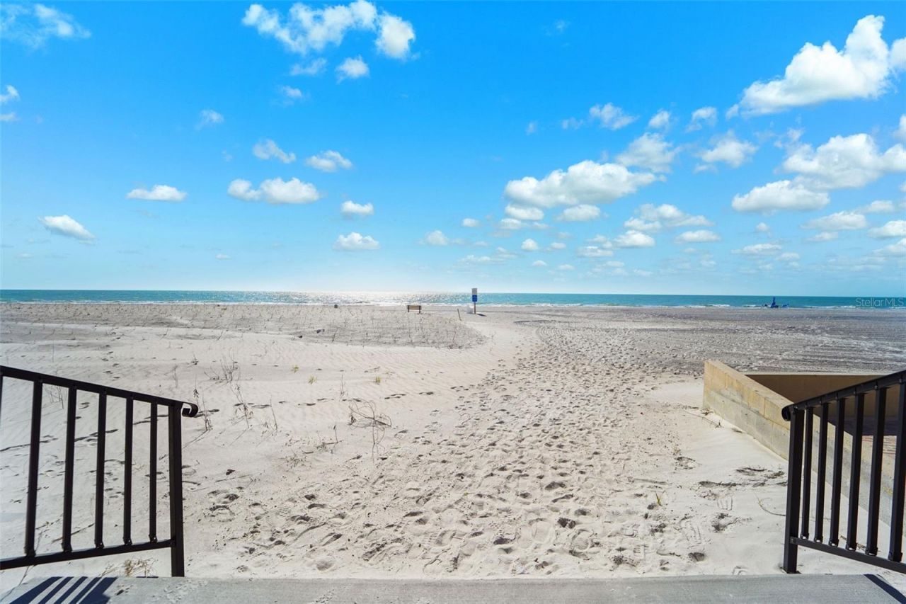 17735 Gulf Boulevard, Unit 702, Redington Shores, FL 33708 Photo