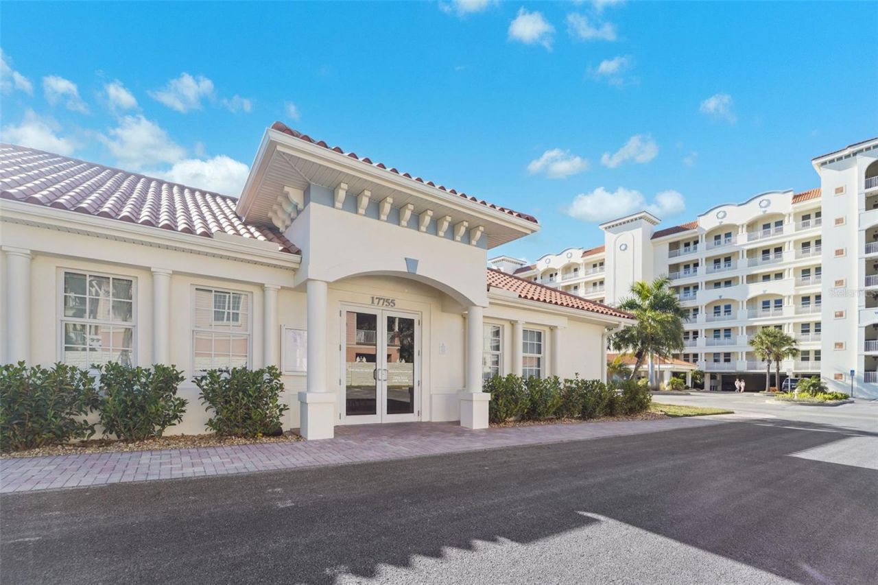 17735 Gulf Boulevard, Unit 702, Redington Shores, FL 33708 Photo