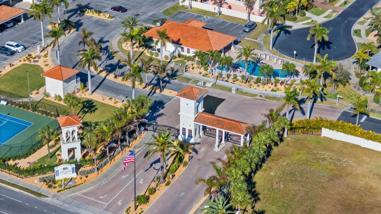 17735 Gulf Boulevard, Unit 702, Redington Shores, FL 33708 Photo