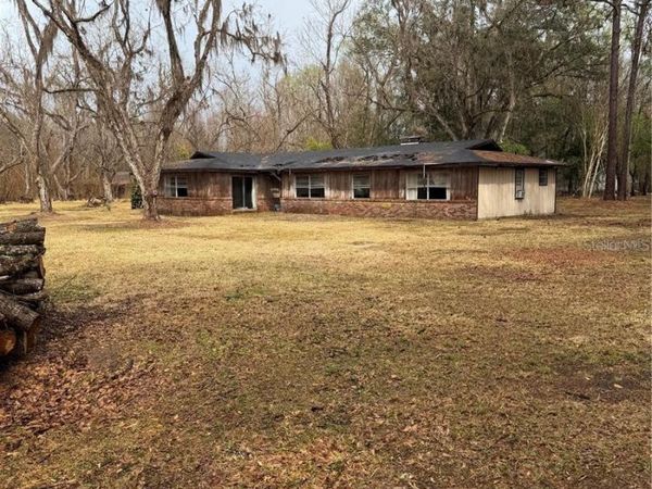 1521 SE 163RD STREET , HAWTHORNE, FL 32640