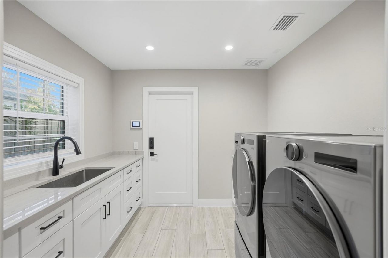 845 Snell Isle Boulevard Ne, Saint Petersburg, FL 33704 Photo