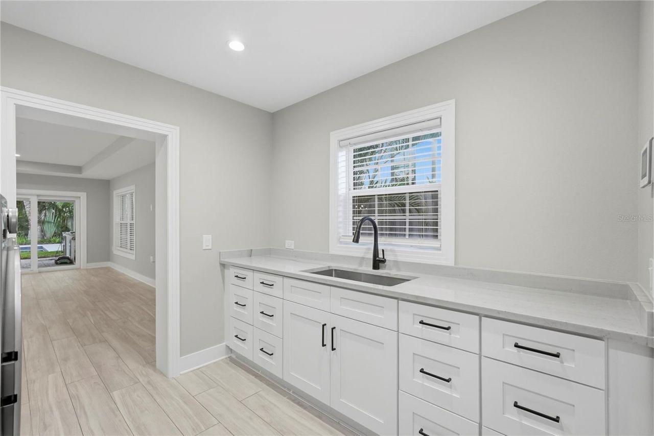 845 Snell Isle Boulevard Ne, Saint Petersburg, FL 33704 Photo