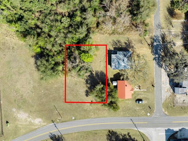 W CENTRAL AVENUE , HOWEY IN THE HILLS, FL 34737