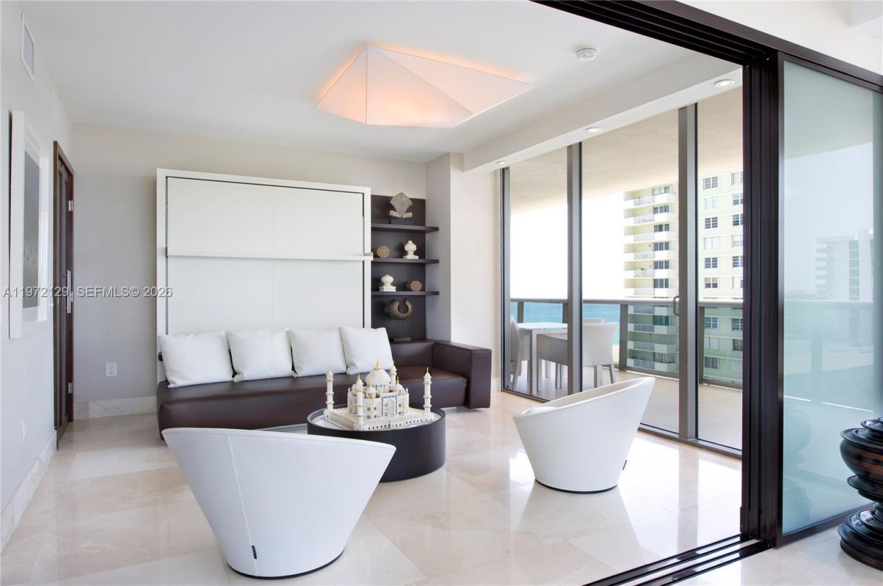 5875 Collins Ave , Unit 1008, Miami Beach, FL 33140 Photo