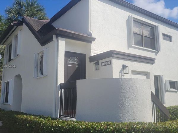 11202 Taft St , Unit 11202, Pembroke Pines, FL 33026