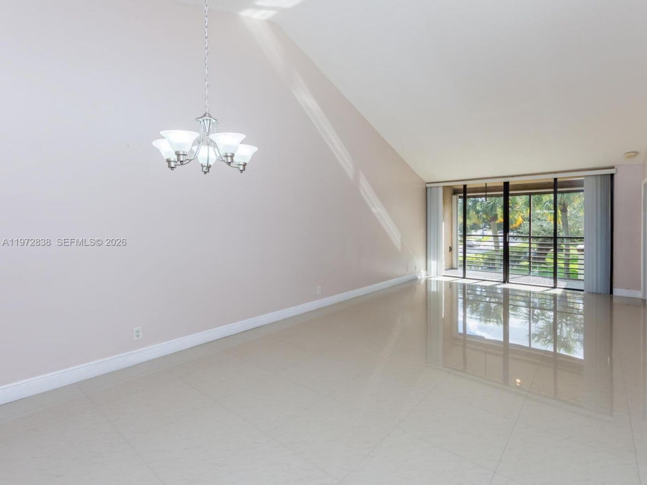 11202 Taft St, Unit 11202, Pembroke Pines, FL 33026 Photo