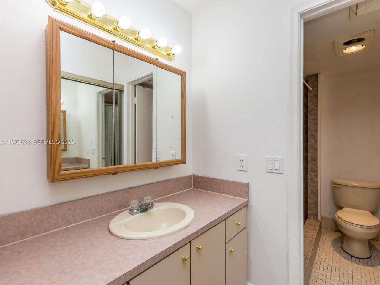 11202 Taft St, Unit 11202, Pembroke Pines, FL 33026 Photo