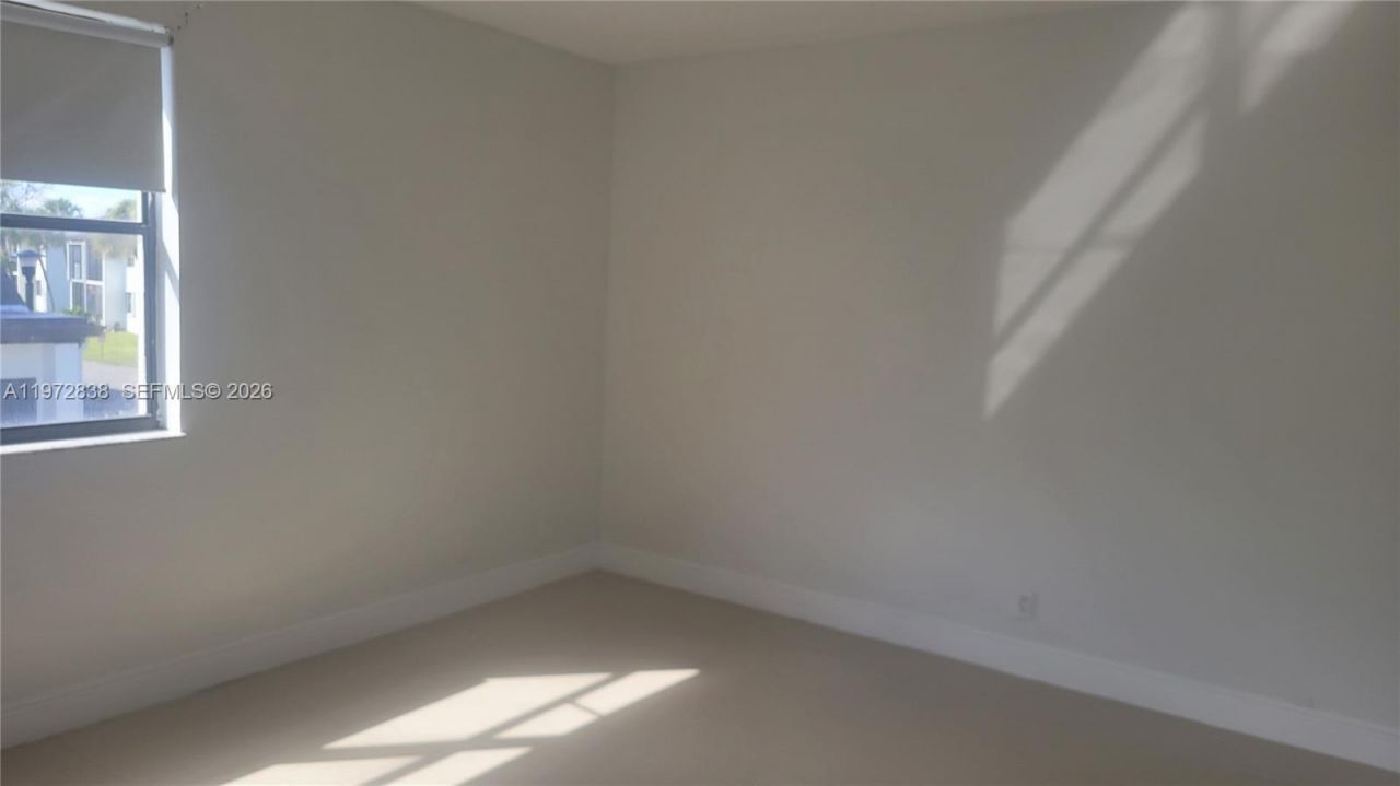 11202 Taft St , Unit 11202, Pembroke Pines, FL 33026 Photo