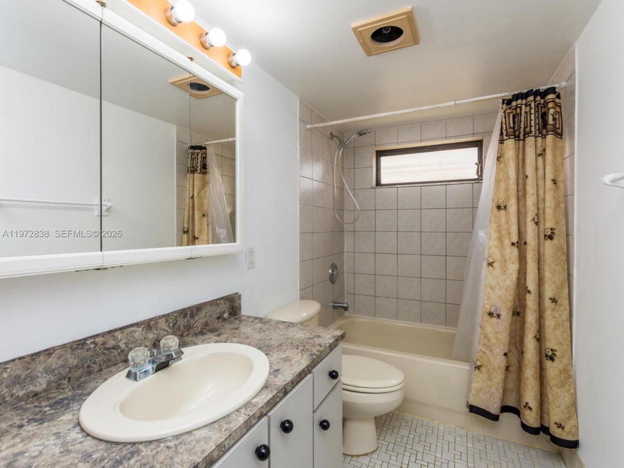 11202 Taft St, Unit 11202, Pembroke Pines, FL 33026 Photo