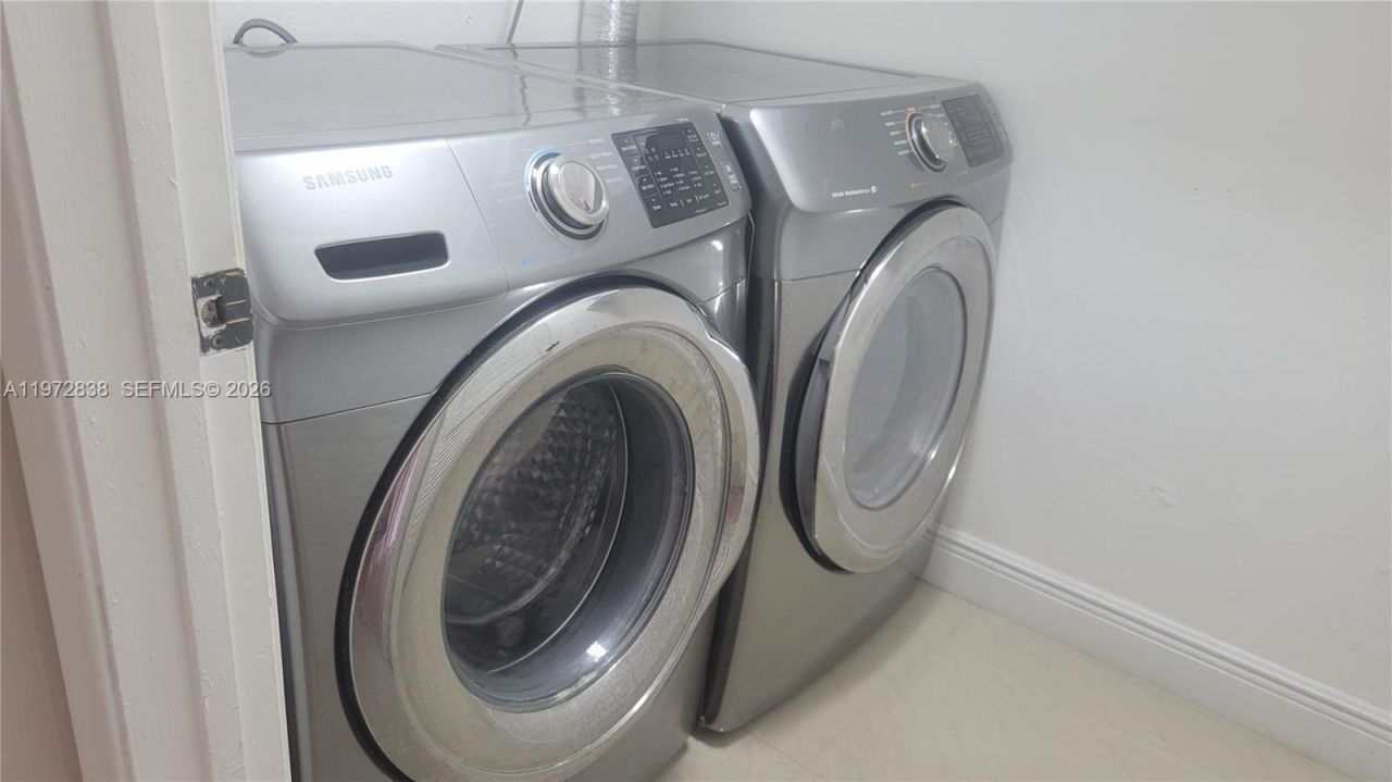 11202 Taft St, Unit 11202, Pembroke Pines, FL 33026 Photo