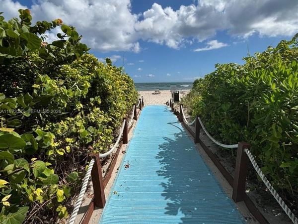 2080 S Ocean Dr, Unit 308, Hallandale Beach, FL 33009