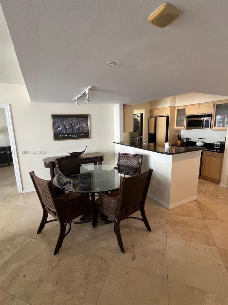 2080 S Ocean Dr, Unit 308, Hallandale Beach, FL 33009 Photo