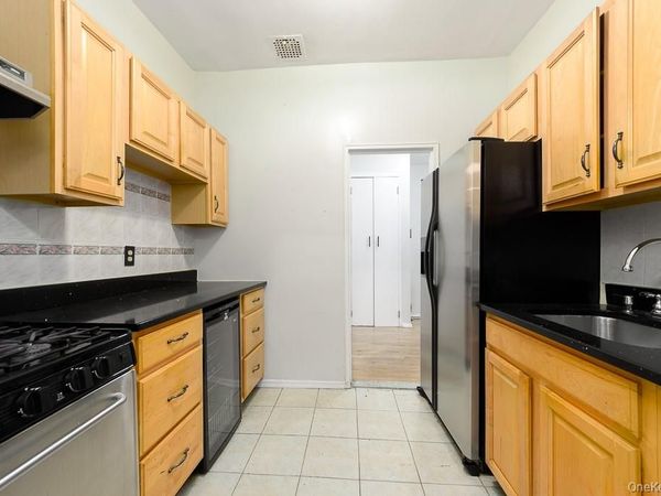 1199 E 53rd Street, Unit 1L, Brooklyn, NY 11234