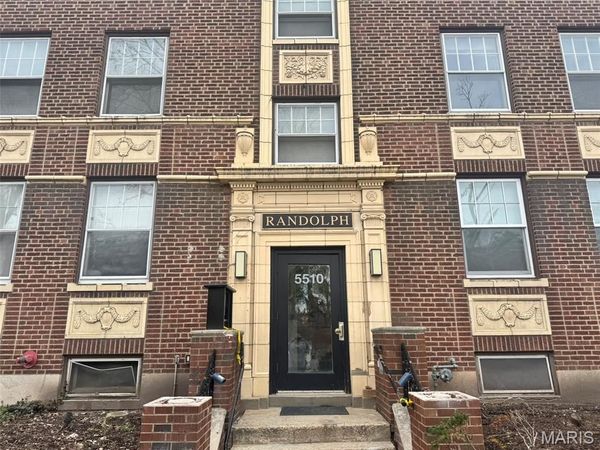5510 Waterman Boulevard , Unit 201, St Louis, MO 63112