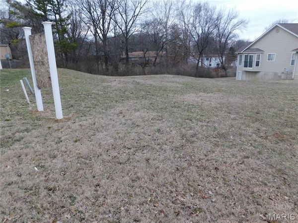 12007 Parker Estates Court , Florissant, MO 63033