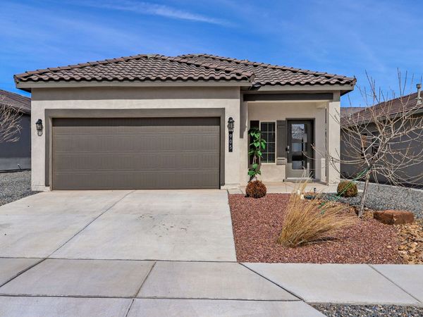905 Tazanita Loop SE, Rio Rancho, NM 87124