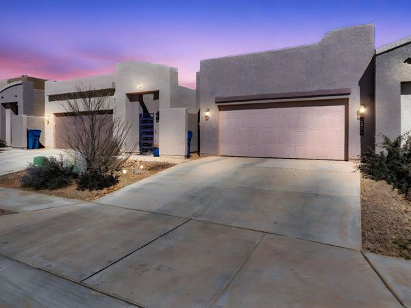 1824 Villa Contesa , Los Lunas, NM 87031