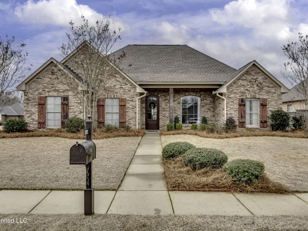 132 Hanover Street, Madison, MS 39110