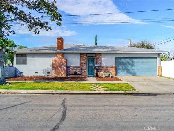 3495 E Dakota, Fresno, CA 93726