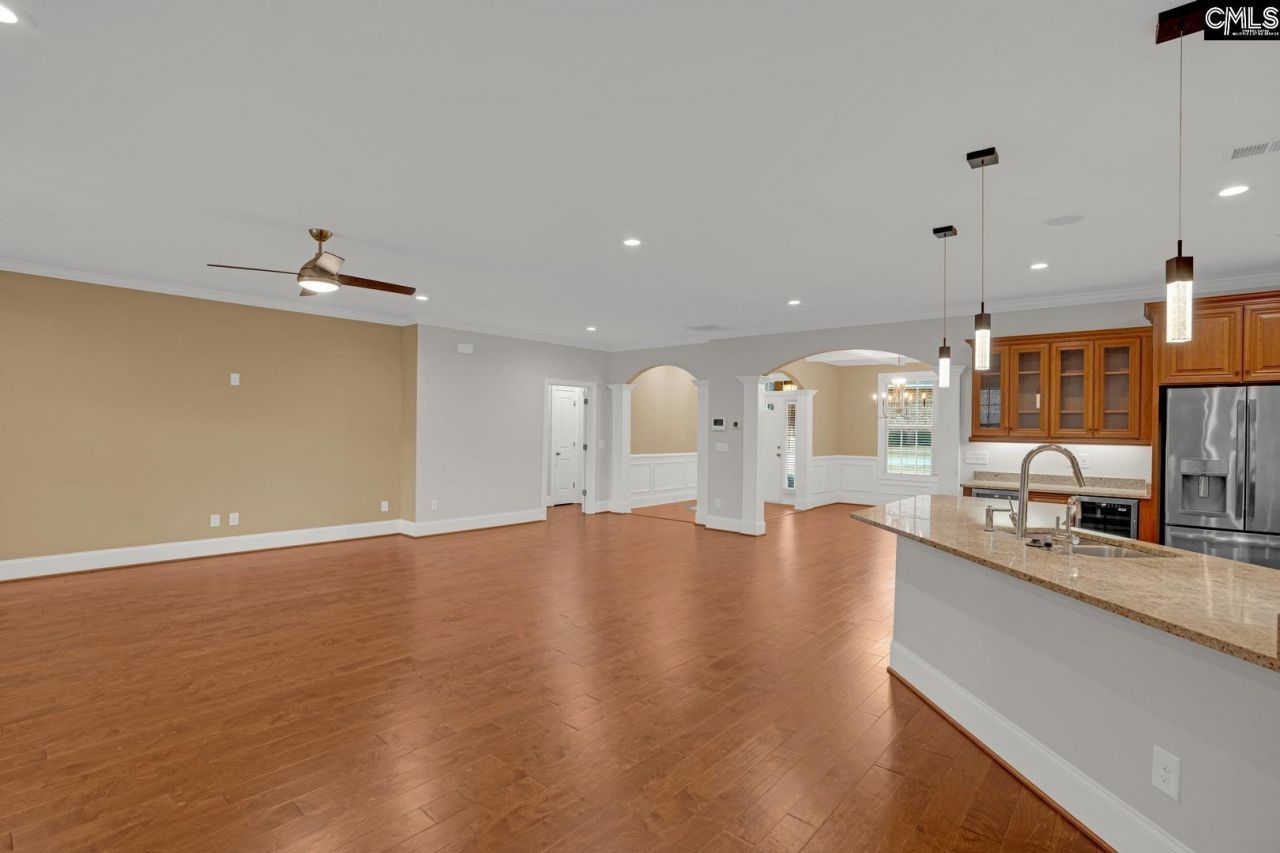 209 Regatta Forest Drive Photo 10