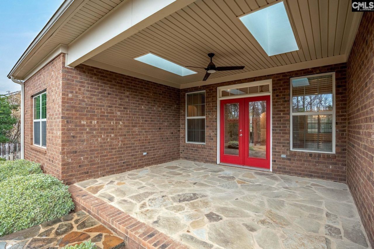 209 Regatta Forest Drive Photo 35