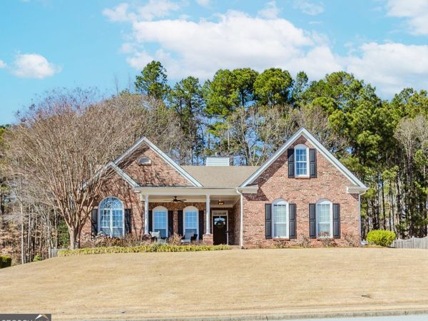 4338 Watley Place, Hoschton, GA 30548