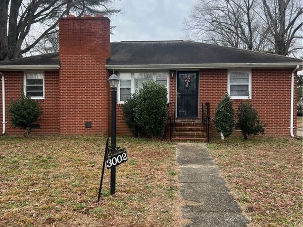 3002 Boston Street , Hopewell, VA 23860