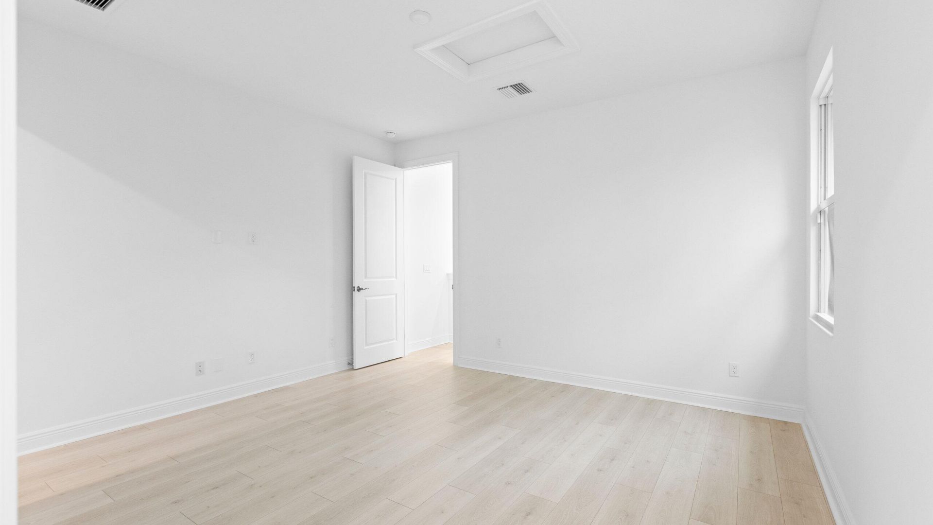 108 SE Via Tirso, Port Saint Lucie, FL 34952 Photo