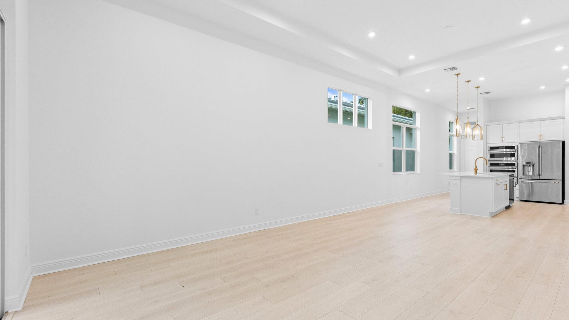 108 SE Via Tirso, Port Saint Lucie, FL 34952 Photo