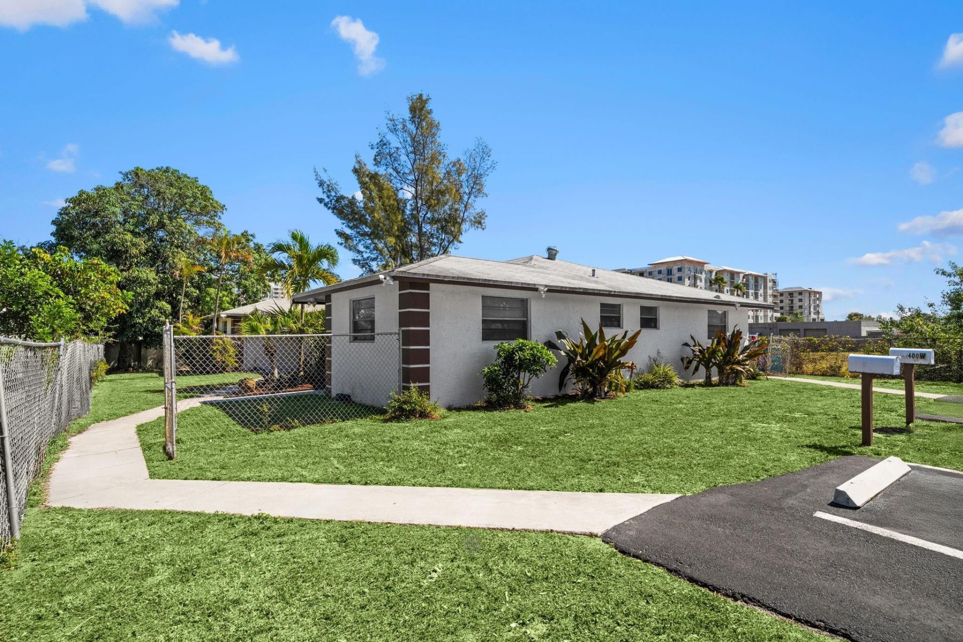 400 NE 2nd St, Boynton Beach, FL 33435 Photo